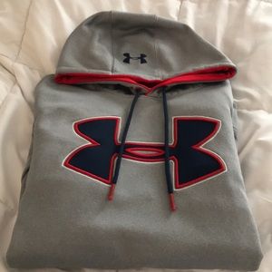 Nice Under Armor Hoodie-Barely Worn
